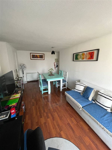 Departamento En Venta De 2 Dorm. En Santiago