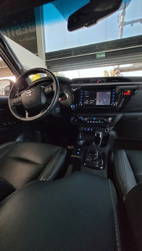 Imagen 8 de 14 de Toyota Hilux 2020 2.8 Cd Srx 177cv 4x4 At