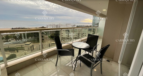 Departamento De 2 Dormitorios En Venta En Le Jardin, Punta Del Este