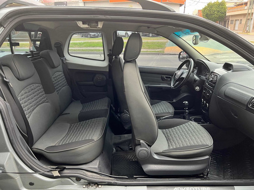 Imagen 11 de 13 de Fiat Strada 2015 1.6 Adventure Cd