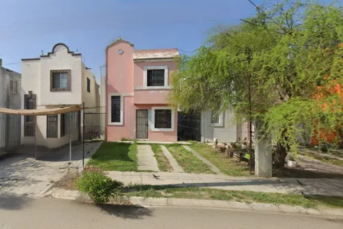 Casa En Venta De Las Amapolas Real Del Valle Montemorelos, N.l./ Recuperacion Bancaria Laab2