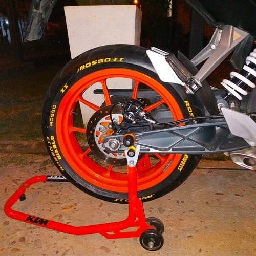 Imagen 12 de 15 de Ktm Duke 390