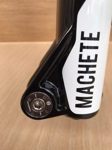 Suspensão Manitou Machete Comp Aro 29 Tapered Eixo 15mm