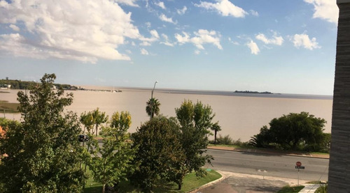 Imagen 7 de 11 de Alquiler Y Venta De Apto Con Vista Al Rio