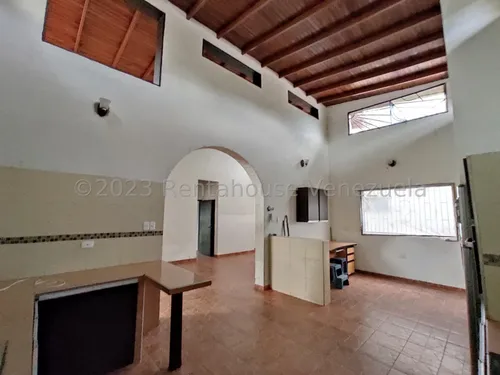 Casa En Venta En El Limon Brm