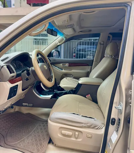 Toyota Land Cruiser Prado Vx