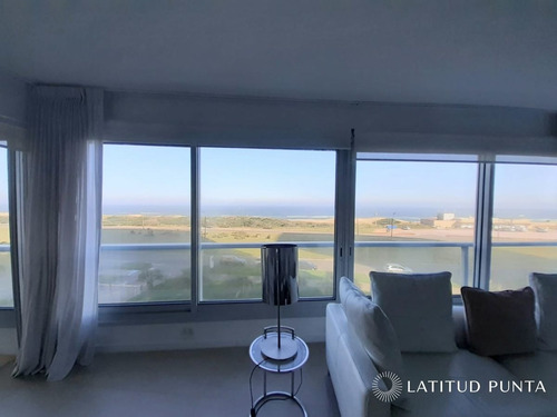 Imagen 3 de 15 de Apartamento Esquinero En Le Parc, 3 Suites Más Dependencia