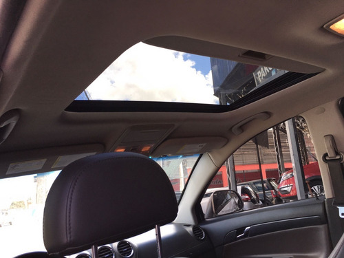 Imagem 14 de 15 de Chevrolet / Captiva Sport Aut. 2.4 Teto Solar 2016
