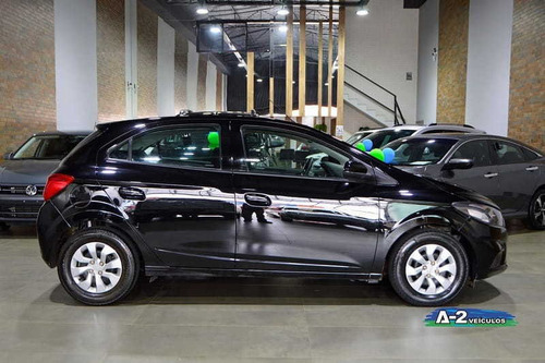 Imagem 8 de 11 de Chevrolet Onix 1.0 Lt 8v Flex 4p Manual 2019