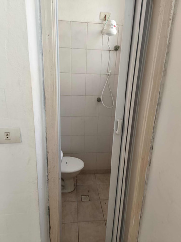 Galpão Comercial Aprox 200m2 Com 2 Banho, Copa, Escritório
