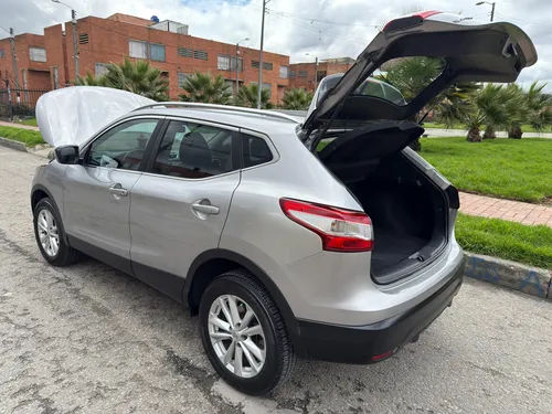 Nissan Qashqai ADVANCE 2.0 MEC 4X2