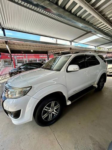 Toyota Hilux SW4 2.7 SR 4X2 16V FLEX 4P MANUAL