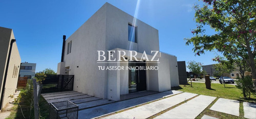 Casa Venta 4 Ambientes En San Ramón Pilar Del Este Lote De 460 M2