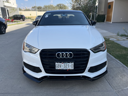 Audi A3 1.8 Sedán S Line At