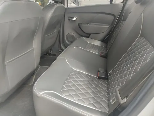 Renault Logan 1.6 Intens Aut