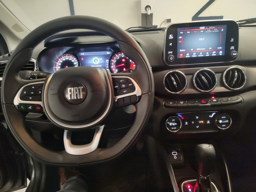 Fiat Cronos 1.8 16v Precision At6