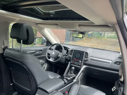 Renault Koleos 2.5 Intens 4X4 Bose