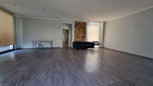 Casa En Venta De 4 Dorm. En Colina Chicureo