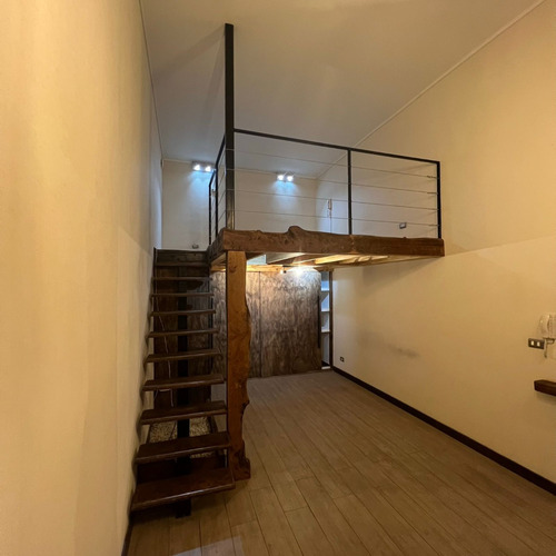 Estupendo Con Jardín, Loft En Subsuelo Pasos Mall Portal