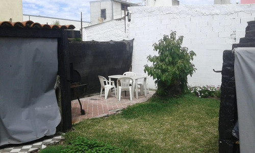 Imagen 7 de 8 de Casa Con Buen Lote