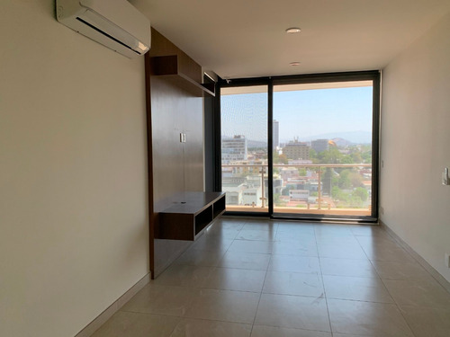 Imagen 5 de 14 de Departamento Con Excelente Ubicación López Cotilla