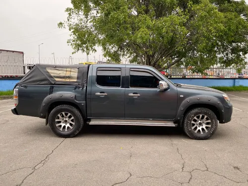 Mazda BT-50 2.2 B22D29 MT 4X2