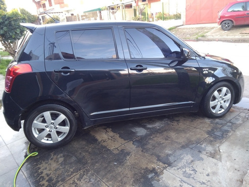 Imagen 10 de 18 de Suzuki Swift 2008 1.5 N