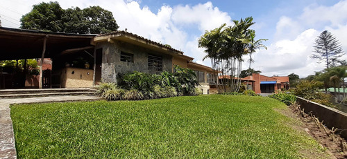 Imagen 15 de 18 de Se Vende Casa 300 Mt2 & 1600 Mt2 Terreno 3h/4b/6pe Los Guayabitos