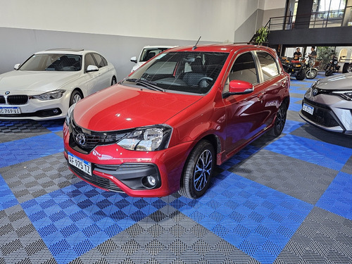 Toyota Etios Xls mt