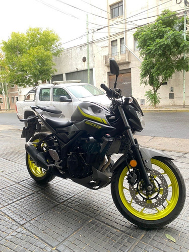 Yamaha Mt03