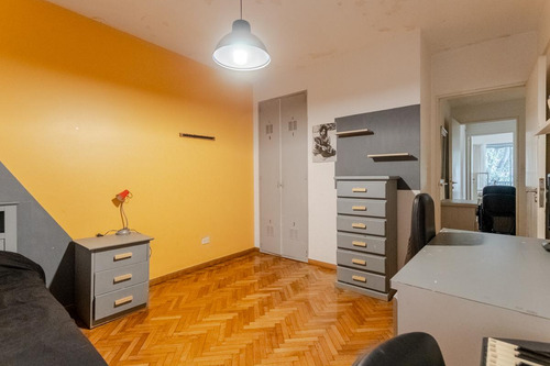 Venta - Departamento - Belgrano R - 4 Ambientes - Dependencia - Frente