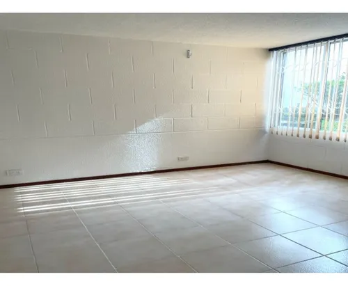 Apartamento En Arriendo En Laureles