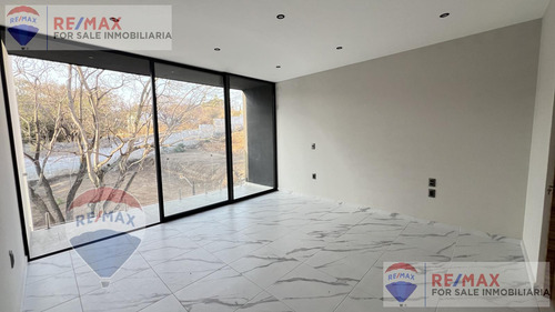 Venta De Casa Nueva En Lomas De Atzingo, Cuernavacaclave 4893