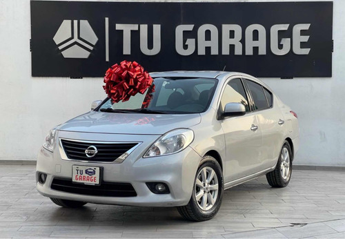 Nissan Versa 1.6 Advance At Sedán