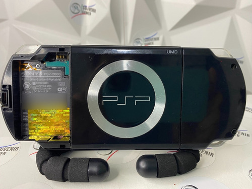 Psp Slim 2000 Negro + Memoria 64gb + Juegos Y 1 Juego Fisico Negro (Usado)
