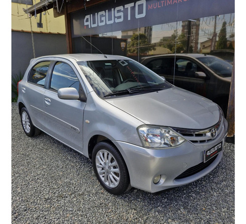 Toyota Etios HB XLS