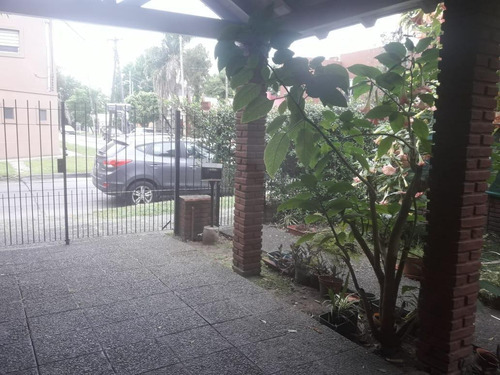 Imagen 5 de 24 de Casa - Castelar