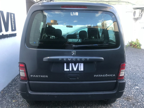 Peugeot Partner Patagonica Hdi 1.6 Vtc Año 2015 - Liv Motors