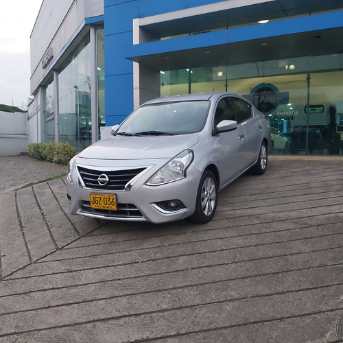 Nissan Versa 1.6 Advance