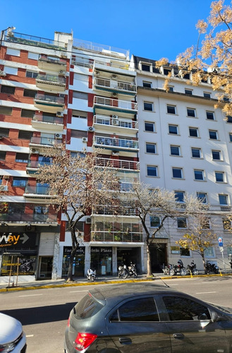 Dpto. 2 Amb Excelente Ubicación, Av. Coronel Diaz, Recoleta, Frente Al Parque Las Heras