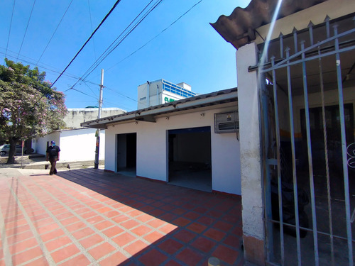 Imagen 4 de 21 de Arriendos Locales Soledad Barrio Porvenir Frente De La Clinica