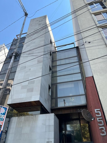 Nápoles, Oficina Con Estación De Cocina, En Patriotismo