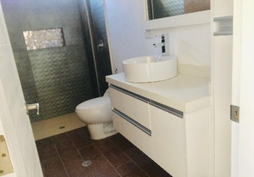 Imagen 5 de 8 de Town House En Venta Res. Doña Nena, Sector Juanico