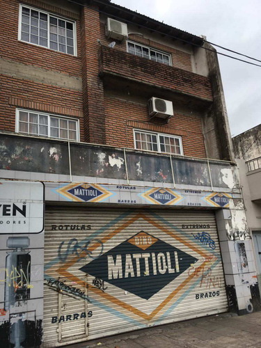 Venta Local Floresta
