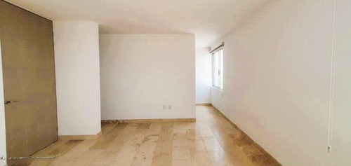 En Venta Casa Ubicada En El Manantial 3 Niveles 3 Rec Vl-24-1347