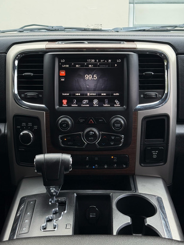 Dodge Ram 1500 Laramie 4x4 Atx