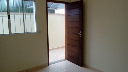 Imagem 1 de 5 de Casa Sobreposta Térrea No Litoral Ref 2978dz