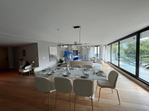 Una Oportunidad De Lujo En Villa Biarritz