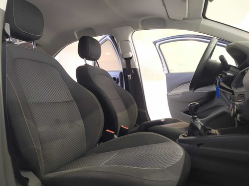 Imagen 10 de 21 de Chevrolet Prisma 2019 1.4 Joy Ls