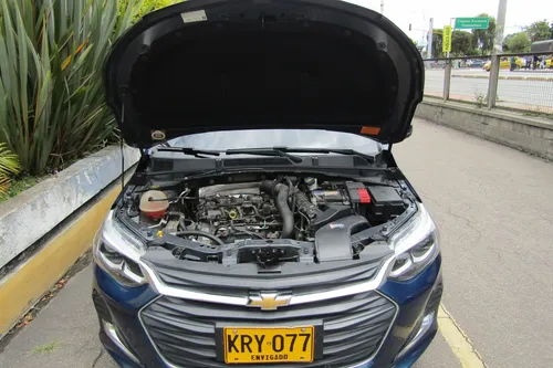 Chevrolet Onix 1.0T Premier At